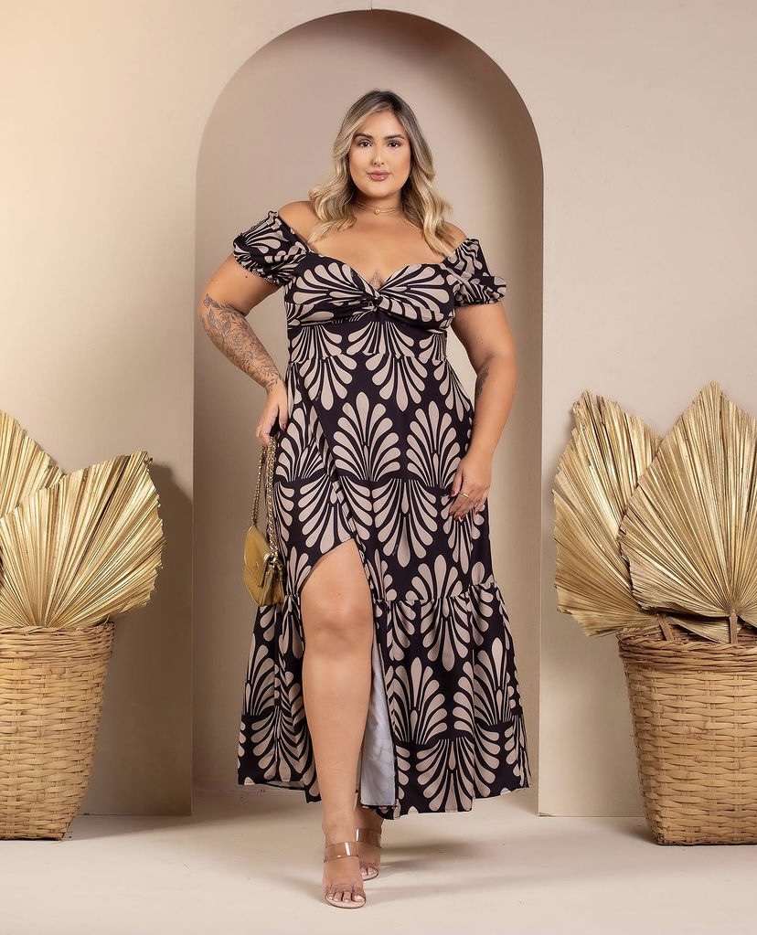 Loja de roupa plus size - Thais Carvalho Brand