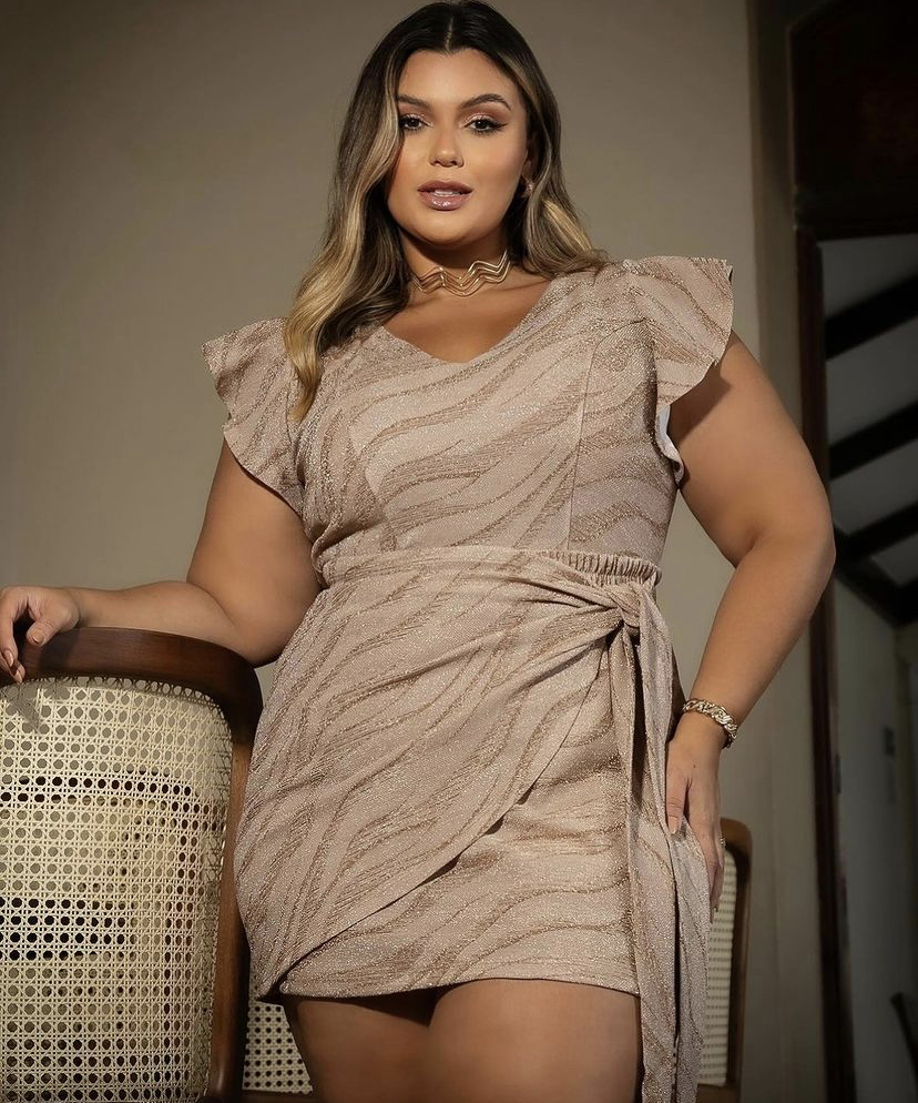 Loja de roupa plus size - Thais Carvalho Brand